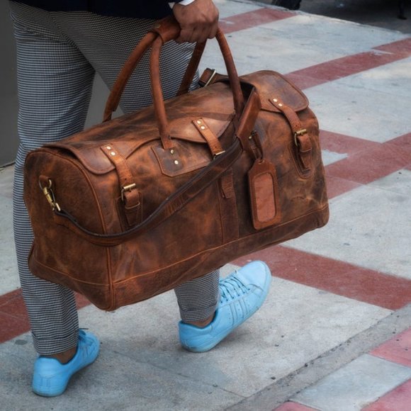 22 inch Hunter Brown Leather Weekender Bag